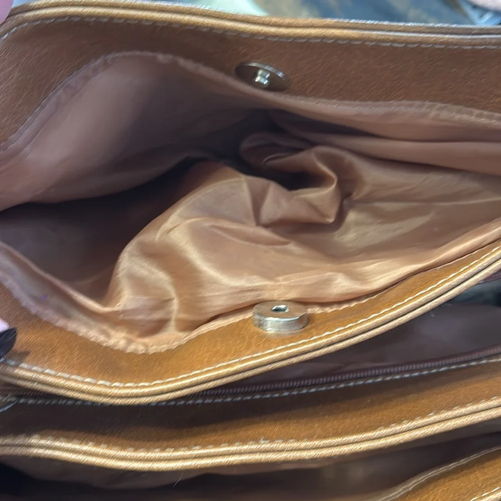 Purse - Picture 4 of 4